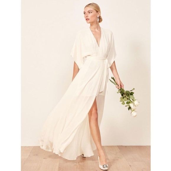 NWT Reformation Winslow Dress in Ivory Size Medium - Picture 4 of 12